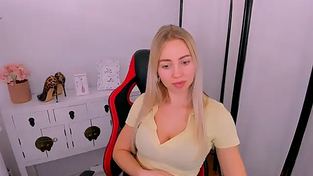 MargaritaRose Chat XXX live