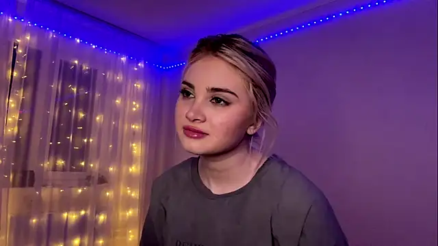 KariJarecke 现场XXX聊天