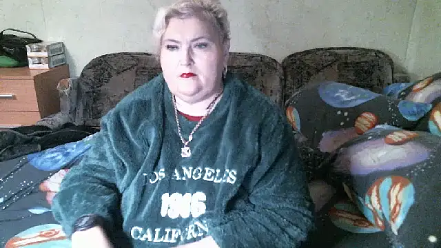 Lana555 现场XXX聊天