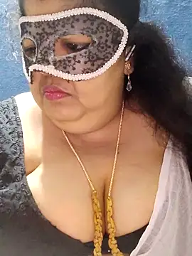 tamilthanushri Webcam Show