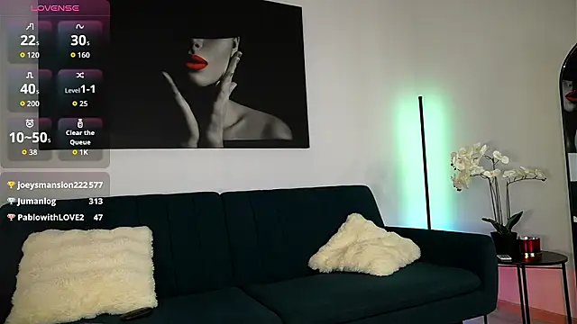 izzy_belle 现场XXX聊天