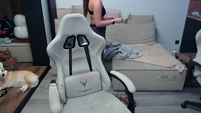 Chat +18 de Sunny-Girl1 ao vivo