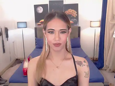 PreciousAmore Adlı Modelin Canlı XXX Sohbeti