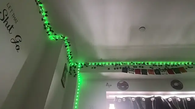 tinydaisy21: απευθείας συνομιλία ΧΧΧ