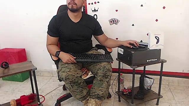 KalethBigDick 라이브 XXX 채팅