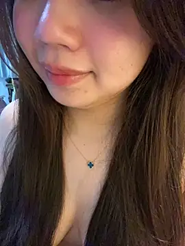 Hanna230 Chat XXX in diretta