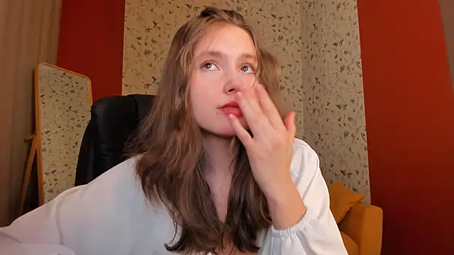 MaryannSoftt: онлайн-секс-чат