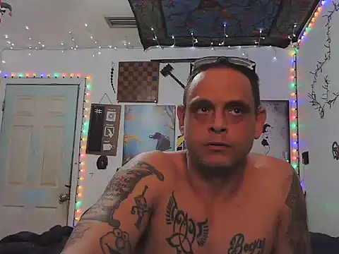 Buffshagswell: онлайн-секс-чат