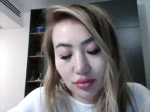 Morivane Chat XXX live