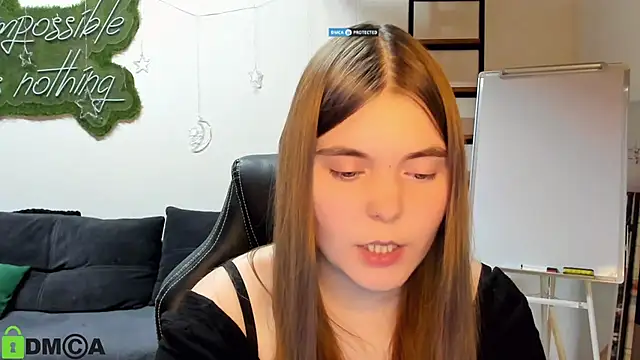 MiraaBloom Chat XXX in diretta