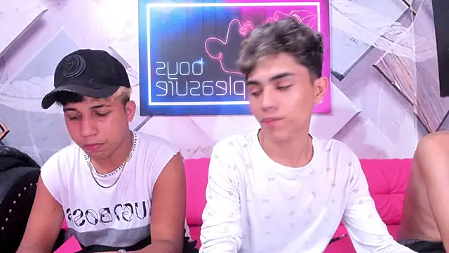 Вебкам-шоу Roman_cute