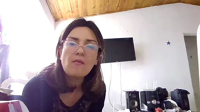 Chat +18 de princessbella93 ao vivo