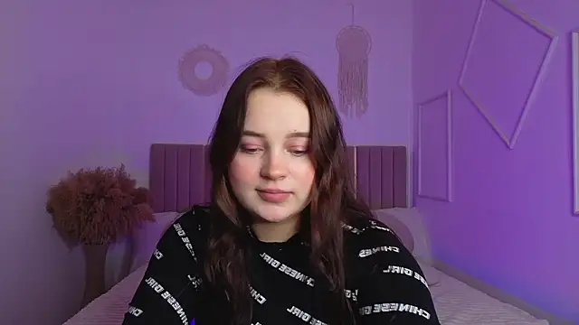 Cute_kitty- Adlı Modelin Canlı XXX Sohbeti