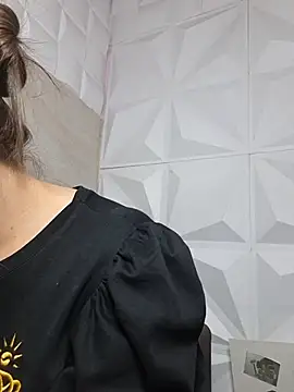 EmmaValencia_ live XXX chat