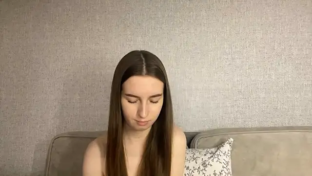 CindaWinn: онлайн-секс-чат