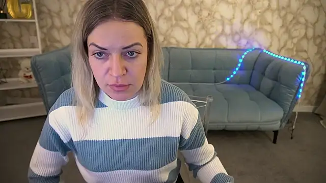 AnnaRayy webkamerás műsora