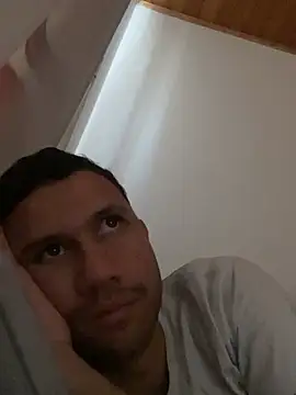 Chat XXX en directo de Michaell_Spinelly