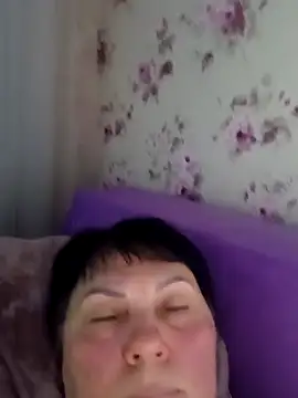 OliviaaSkyy Adlı Modelin Canlı XXX Sohbeti