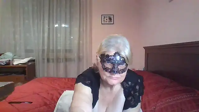 ItalianBigBoobs 웹캠 쇼