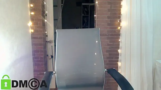 Chatroom XXX en direct de ms_kelarini