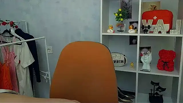 Chat XXX en directo de _Barbie_Kiss_