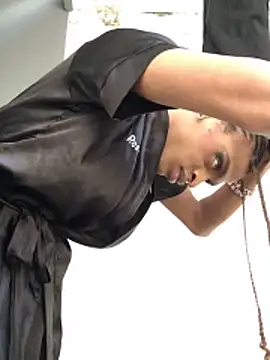 Chat XXX ao vivo de RosaliaMontero