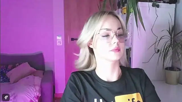 LexiexPlay Chat XXX live