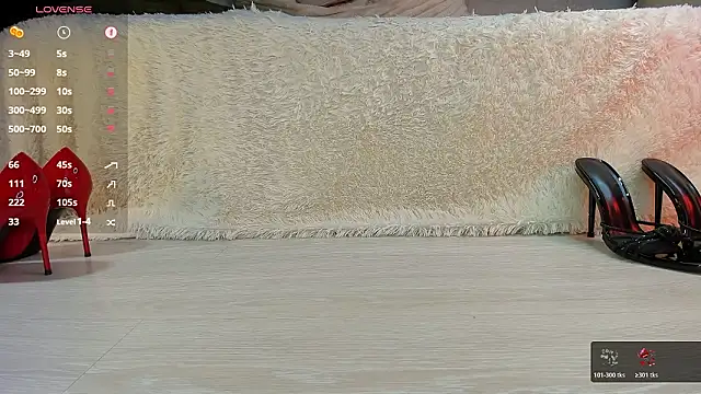 queens_nylonのライブXXXチャット