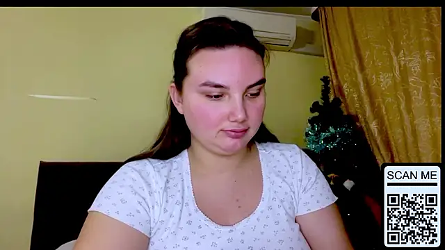 Dreamyblushfairy Adlı Modelin Canlı XXX Sohbeti