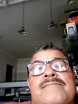 Pertunjukan Kamera Web Misterymem63