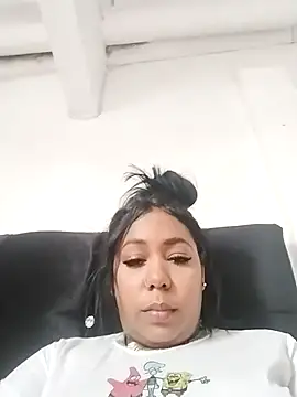 emma_purple_n Live XXX chat