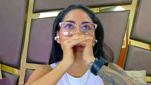 Chat XXX en directo de NicoleEsposito