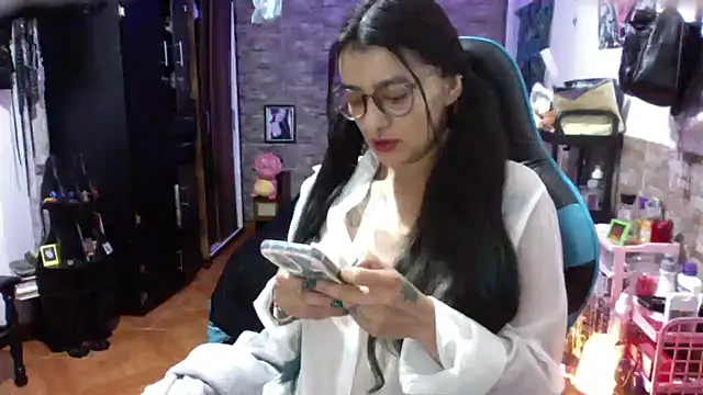 Czat XXX na żywo – AngelaQueen_