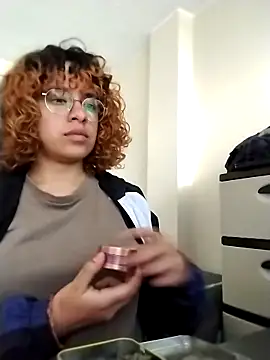 EmmaMelissa0521: онлайн-секс-чат