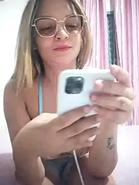 lilisilva22 现场XXX聊天