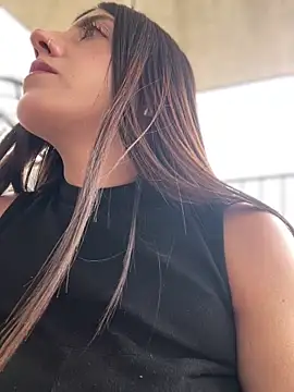 ElectraPink_ 即時 XXX 聊天