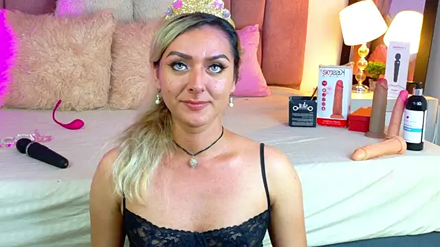 Show modela Lunitaa_Diva na web-kameri