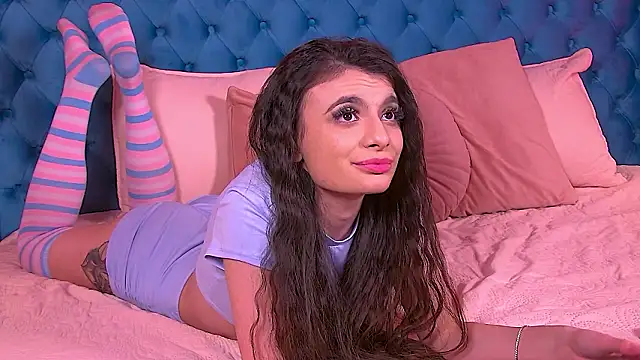 ElaraMorel 即時 XXX 聊天