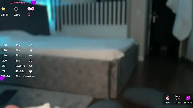 Chat XXX en directo de Li_Amelie_