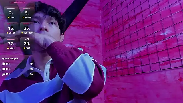 Eliot_Xのウェブカメラショー