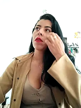 Luianna élő XXX-chatje