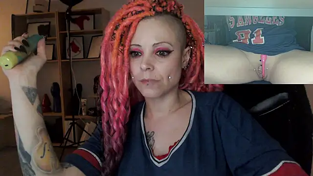 Chat XXX en directo de EdgesOfReality