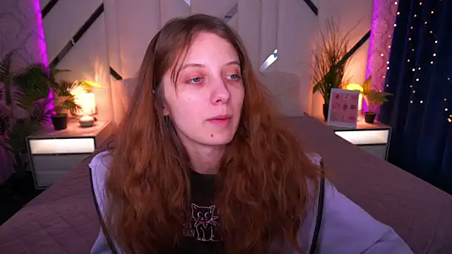 CuteeFoxy Chat XXX live