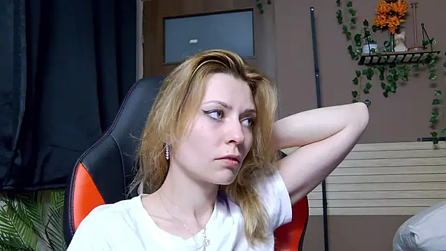 karo123421's Live XXX Chat