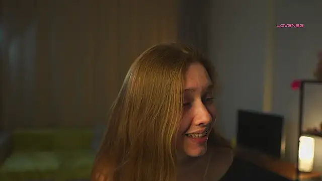 Вебкам-шоу SharaNewbern