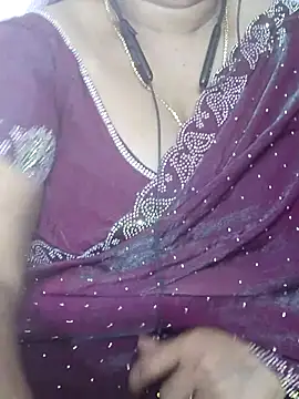 Miss-Maggi Webcam Show