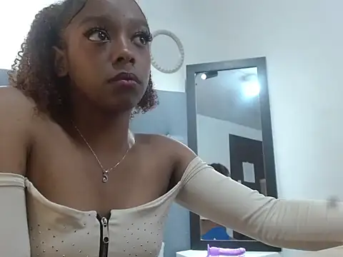 serenababe_のウェブカメラショー