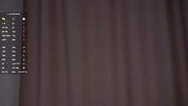 EffieHenri Chat XXX in diretta