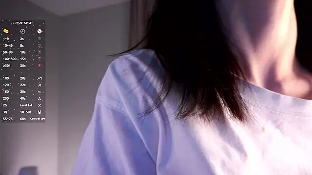 EffieHenri – Naživo XXX chat