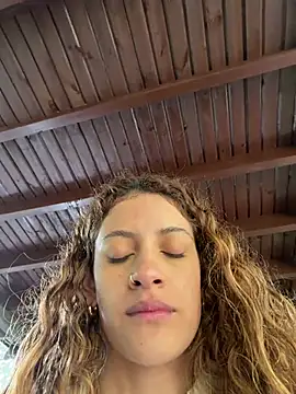 alana15's Webcam Show